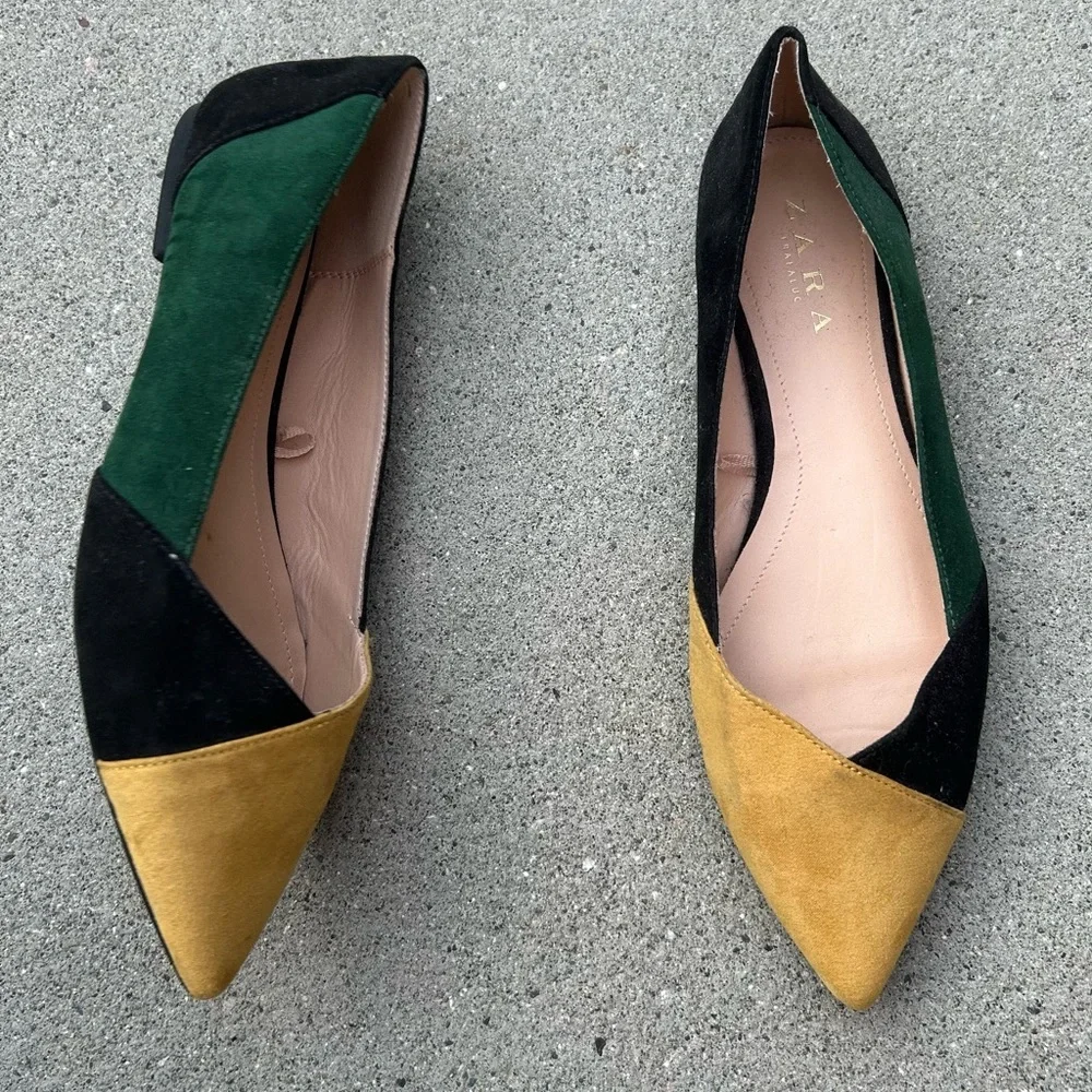 Zara Black and Green Flats with Color-Block‎ Design